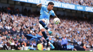 Tottenham wraca do Savinho