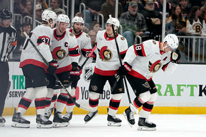 NHL: Ottawa pokonała Florydę, Tkachak strzelił gola swojej byłej drużynie, Philadelphia odniosła trzecie zwycięstwo z rzędu